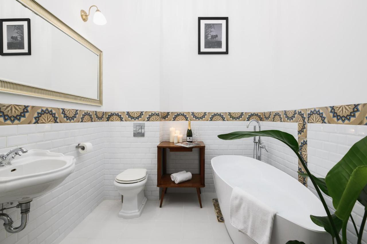 Oomph Koszyki Luxurious Apartments 바르샤바 외부 사진
